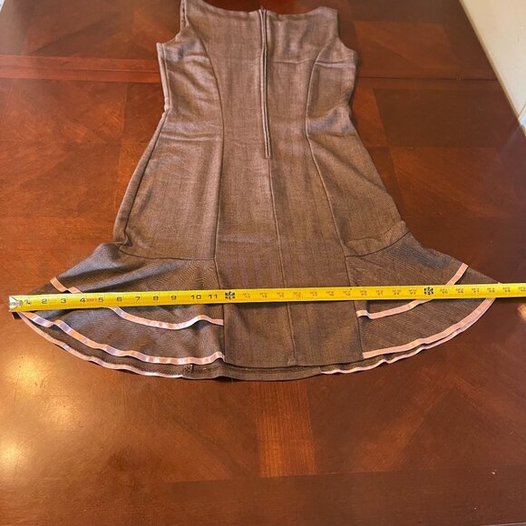 Flared Hem Dress Gray Sleeveless Pink Trim & Back Zipper retro style - Picture 7 of 7